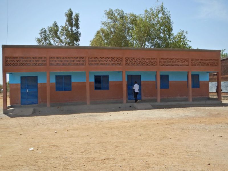 2 classes au lycée de Zabré